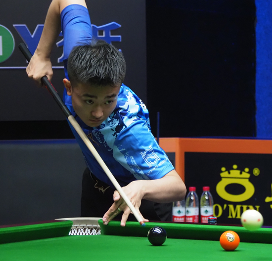 探讨比赛的 探讨比赛的