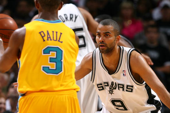 填补中锋短 填补中锋短