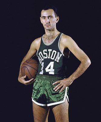 据多家跟队 据多家跟队