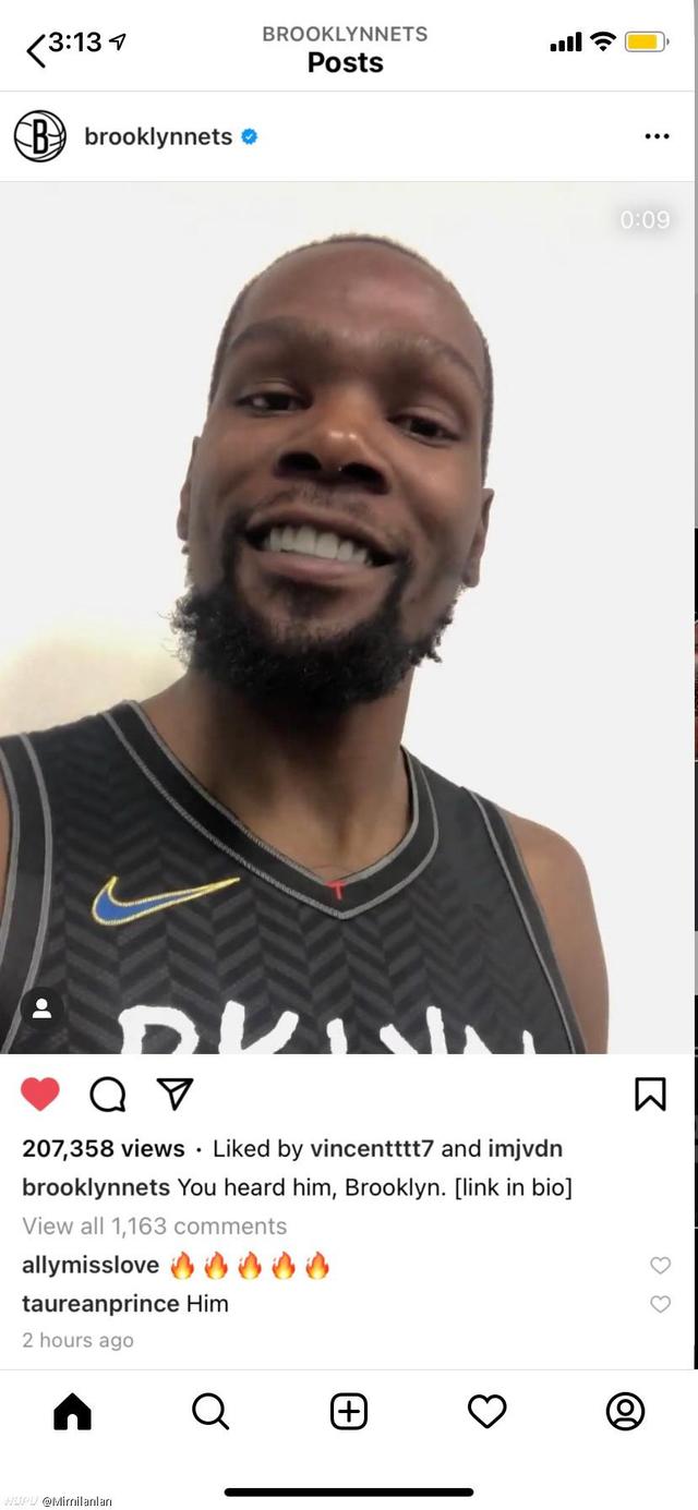 侧肋部持球 侧肋部持球