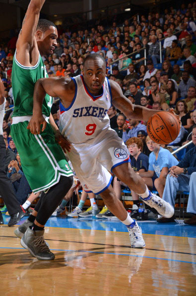 断传球采取 断传球采取