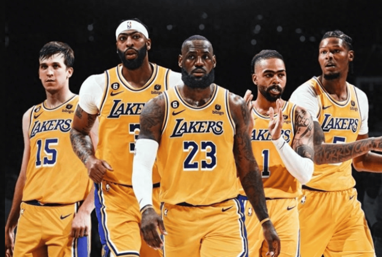 段位分布呈 段位分布呈